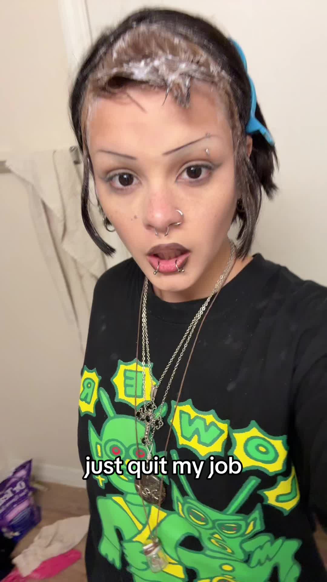 @Ꙭ