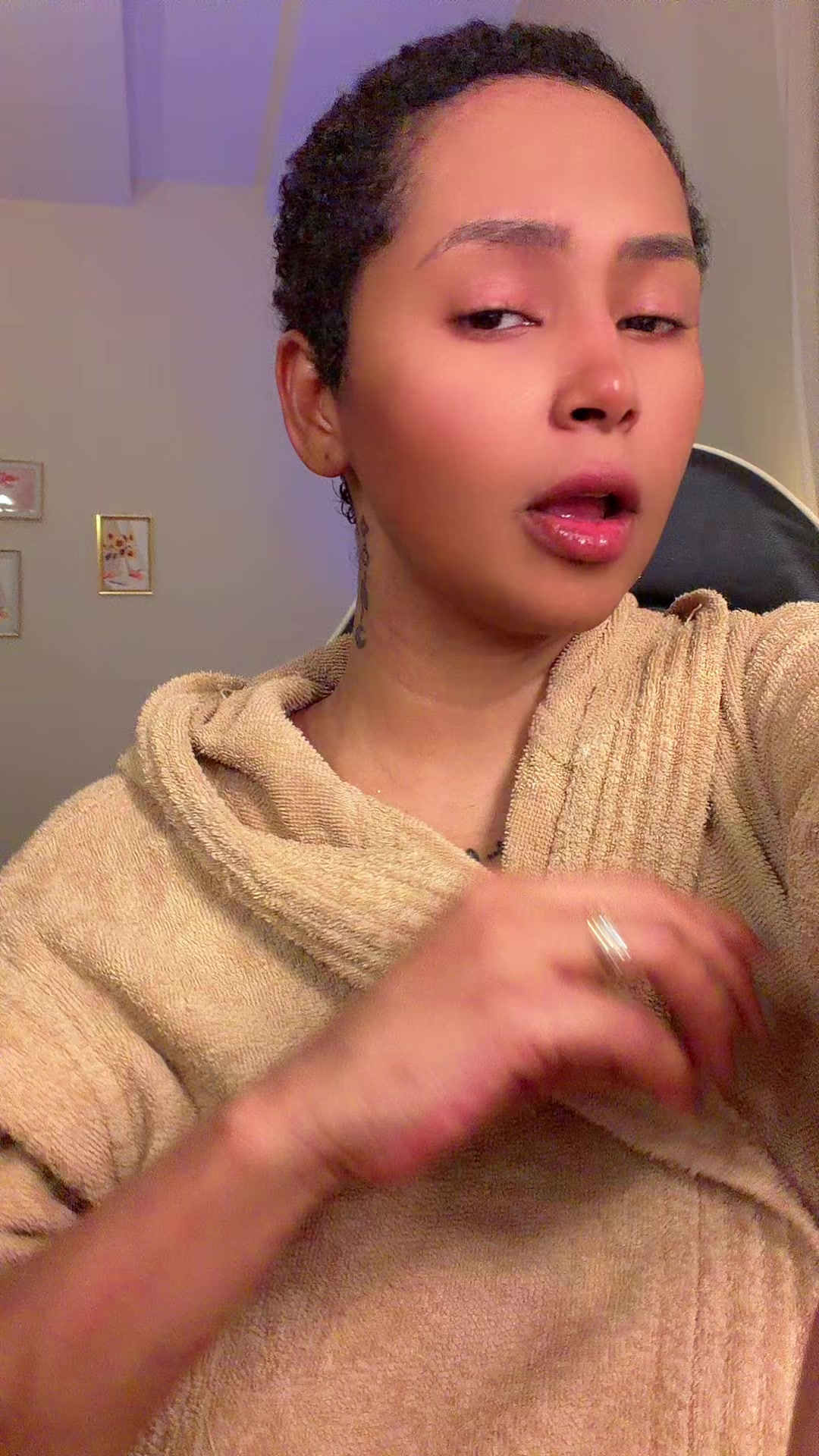 @سنومه ♈️ العذيبي