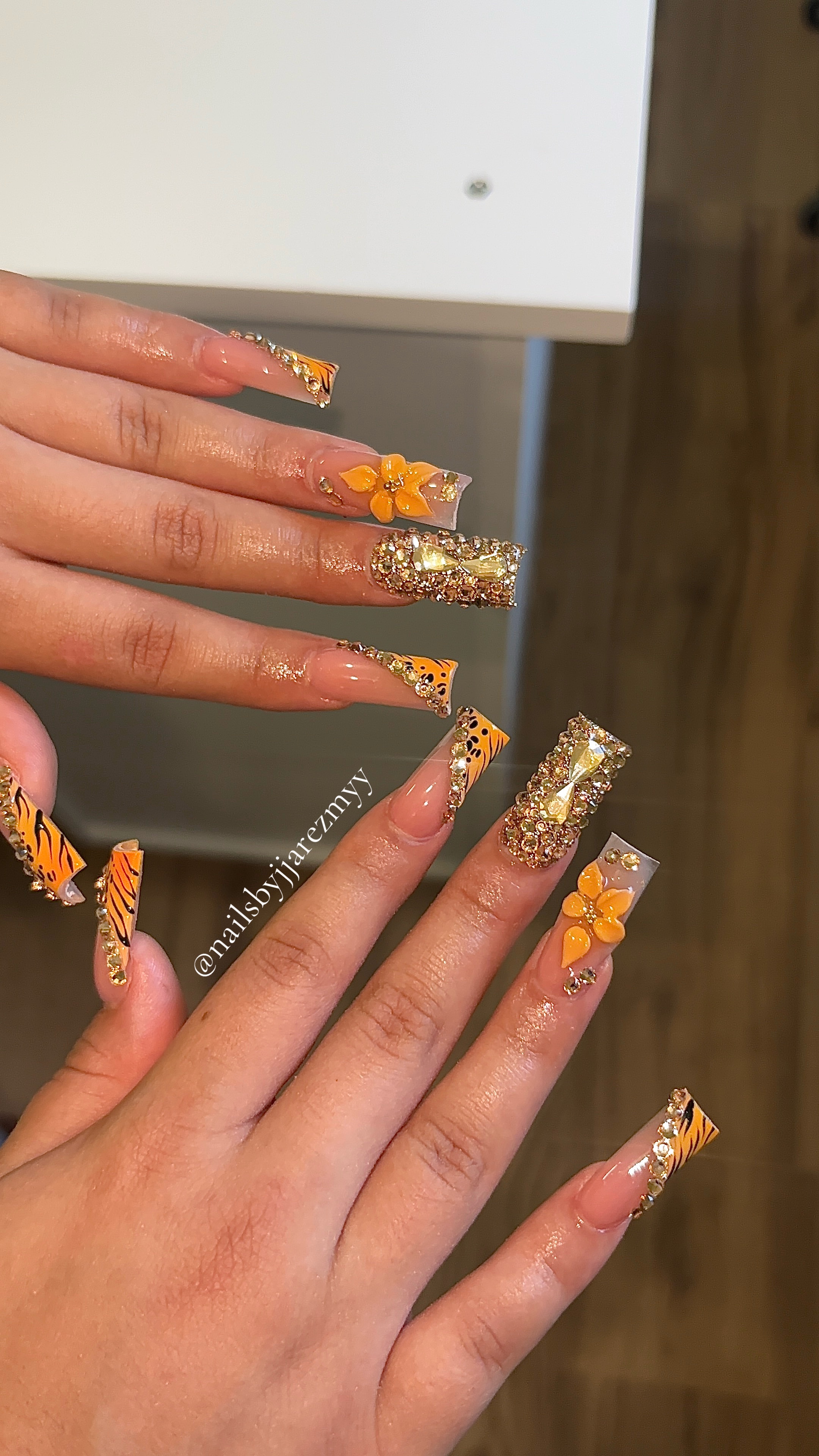 @nailsbyjjarezmyy 𝜗ৎ
