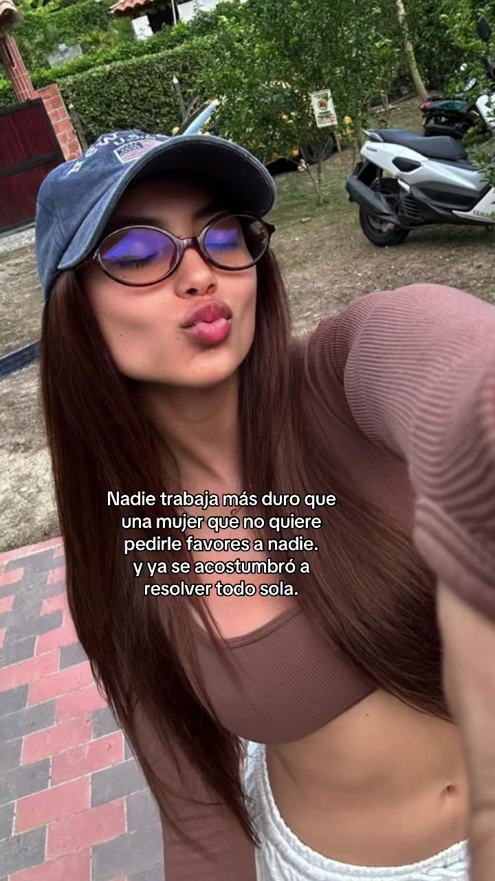 @Lauuu✨💕