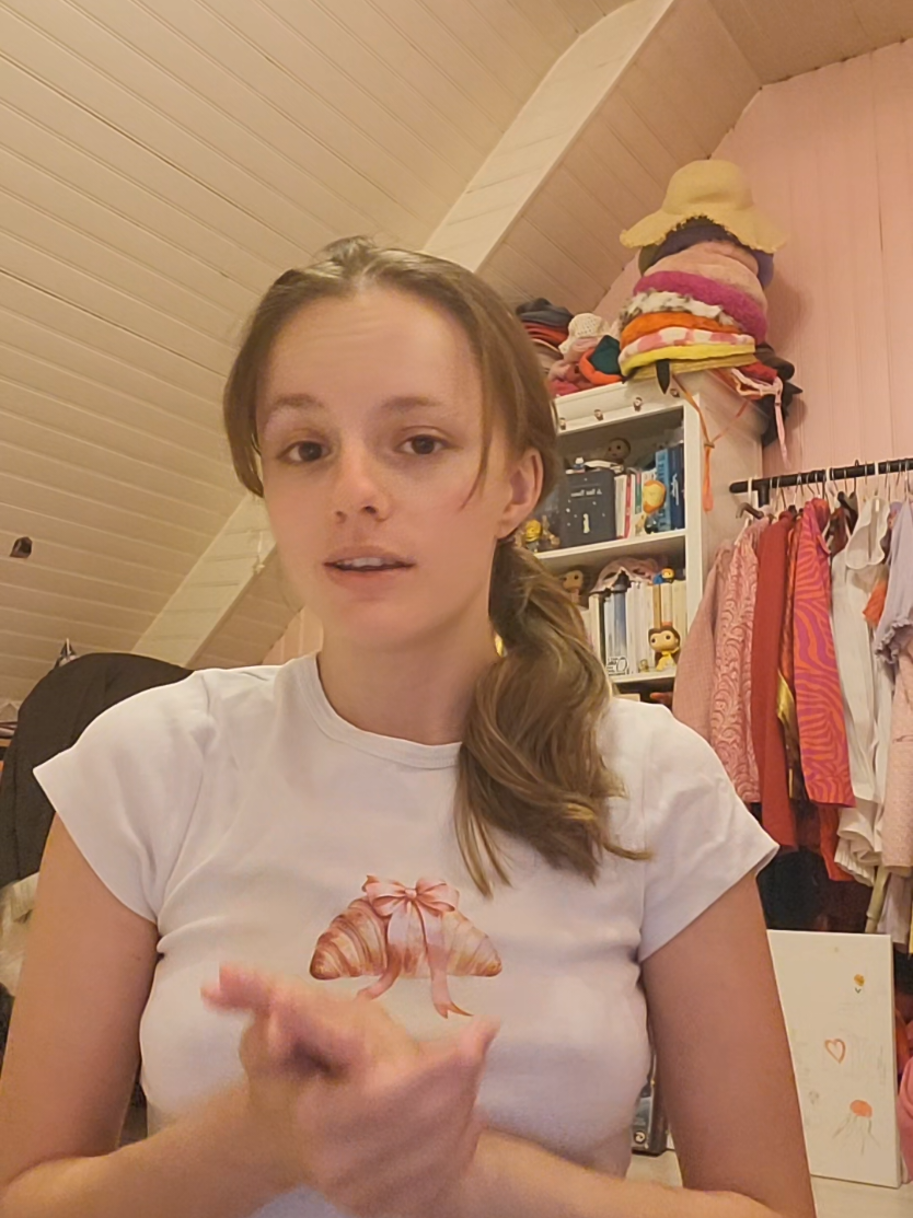 @Chlo ✨️
