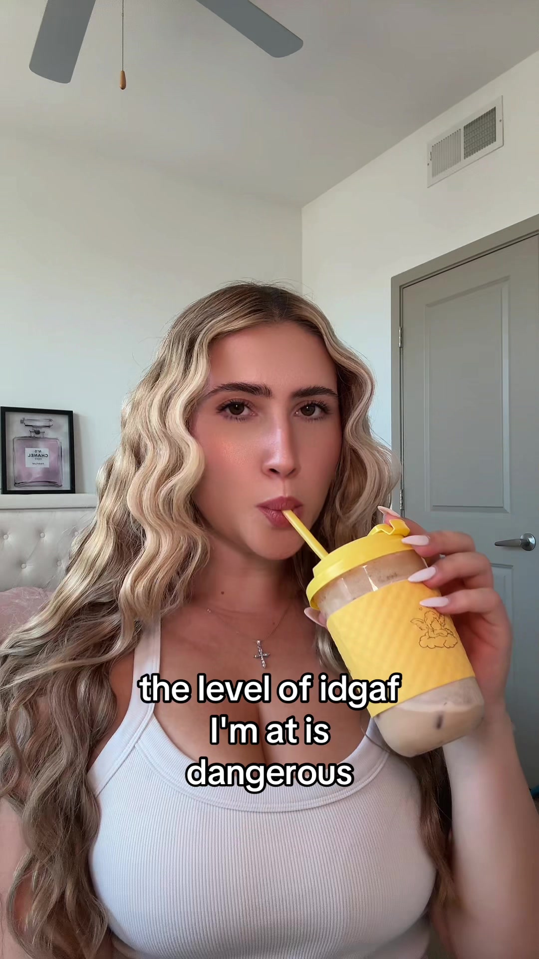 @Gabriela Raiciof