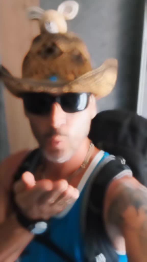 @wolfthebest