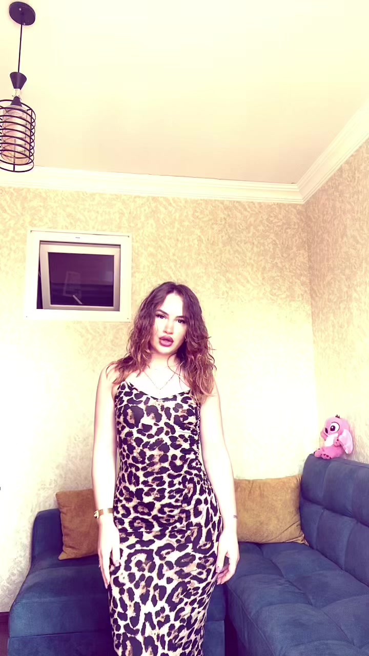 @🦋