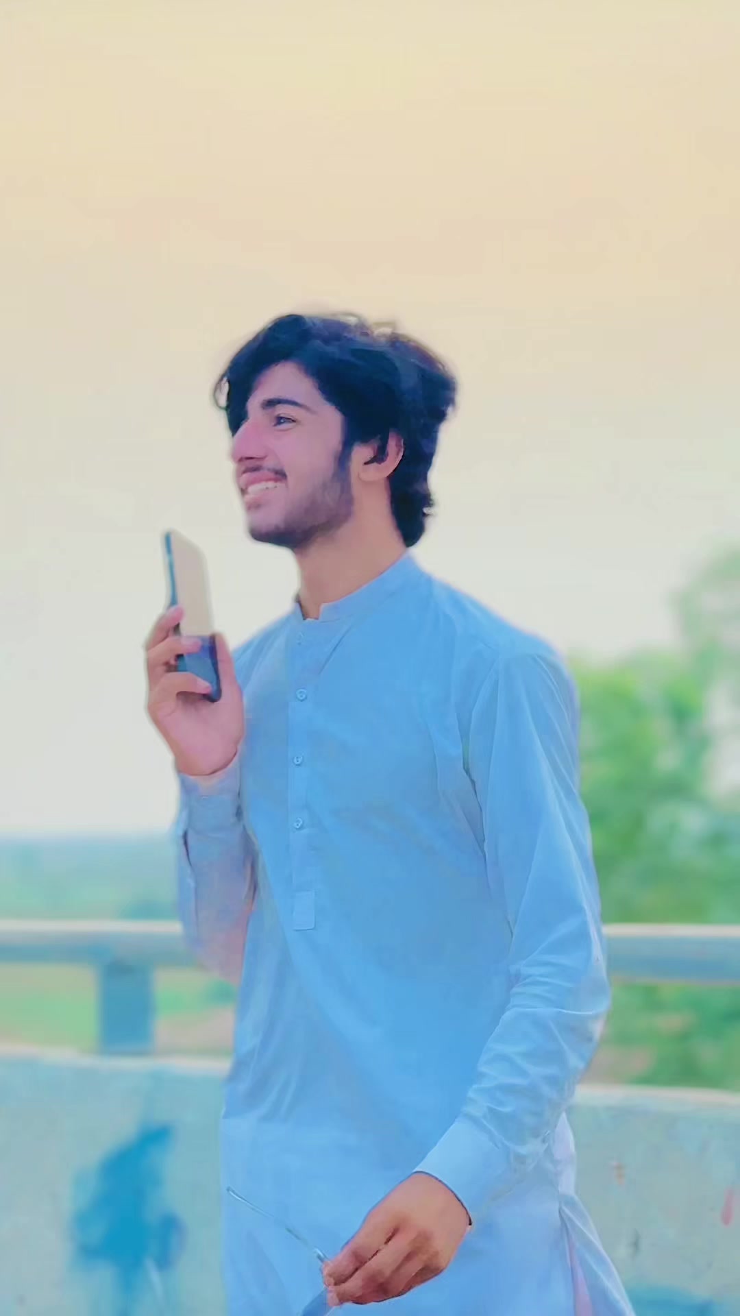 @Adeel.Mughal.12
