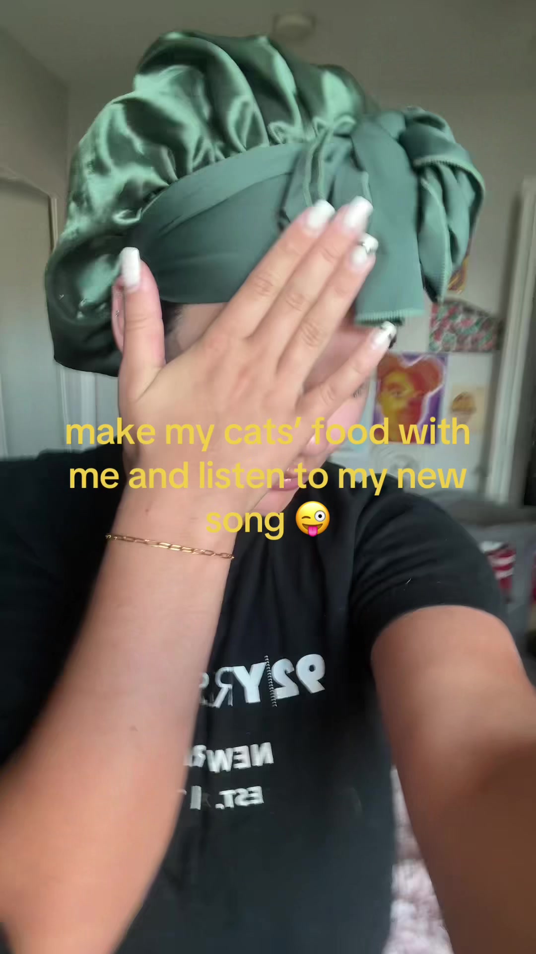 @MACILYN