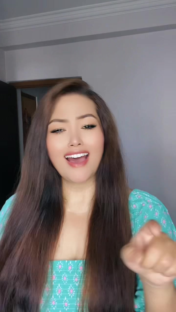 @Liz_Fernandes