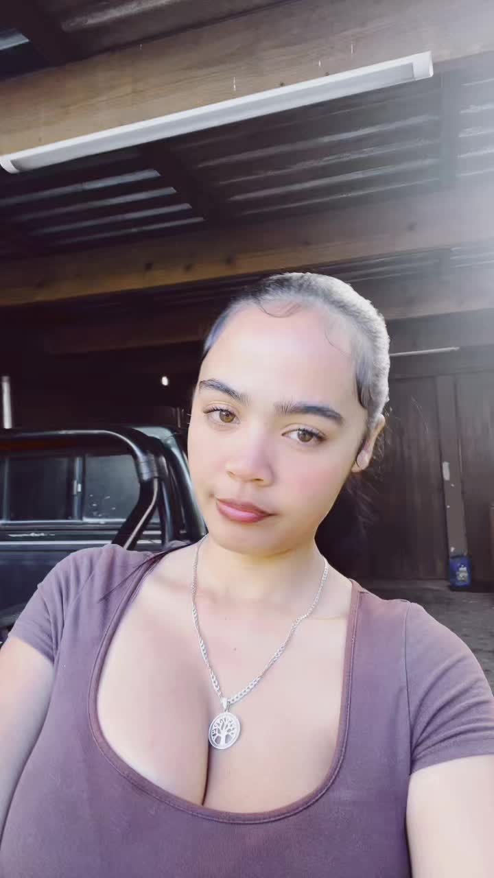@aneeqah meyer 👸