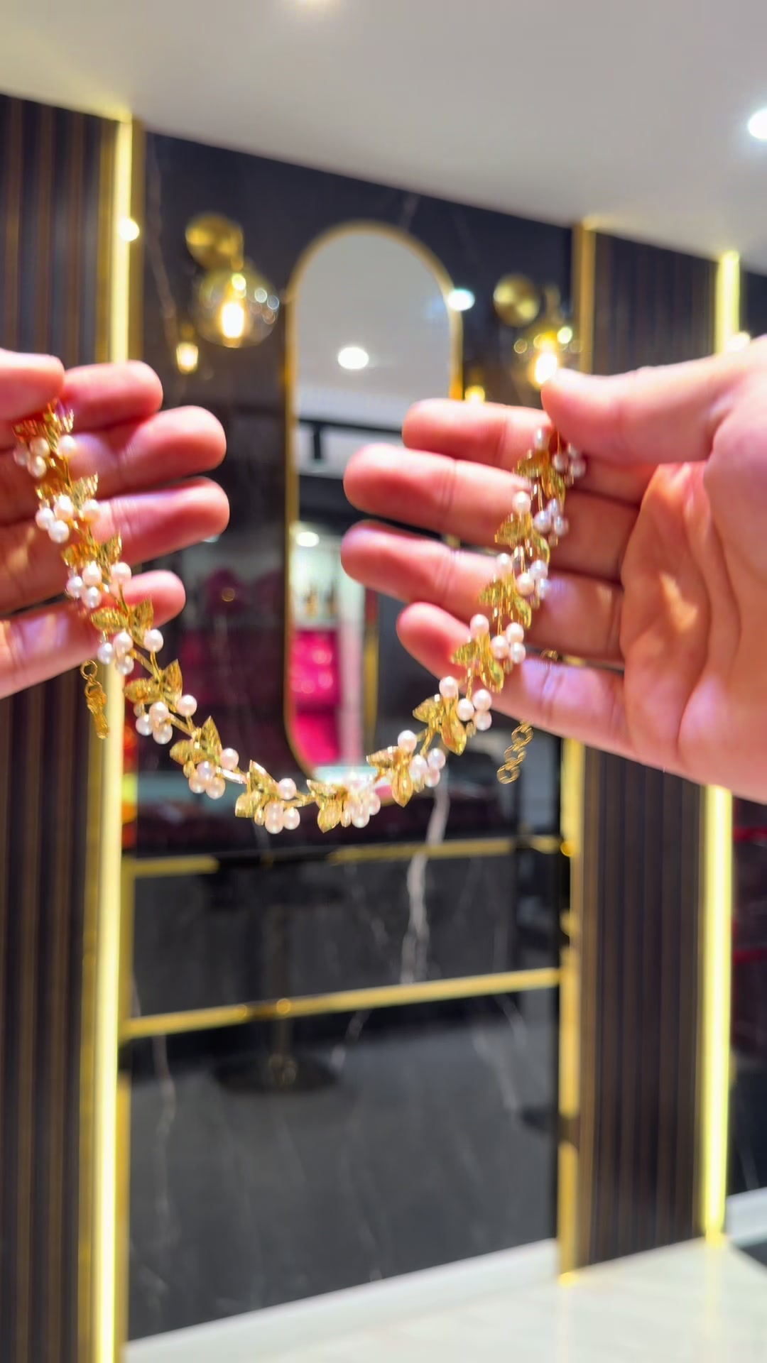 @Dubai Jewellery GmbH