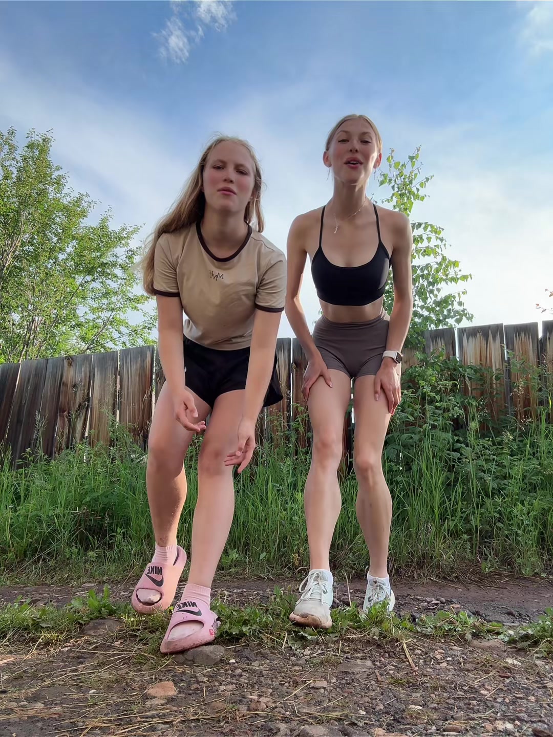 @Яна