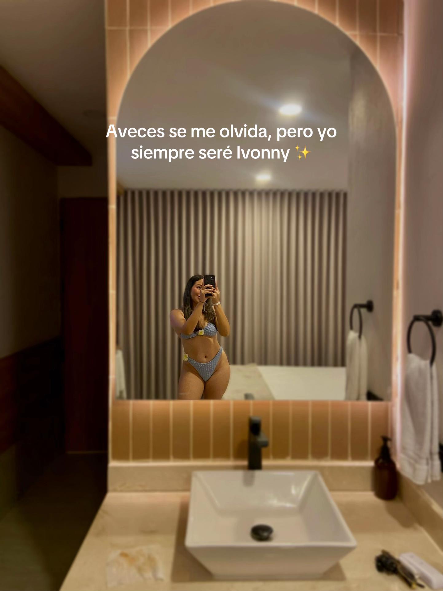 @AngieCaro