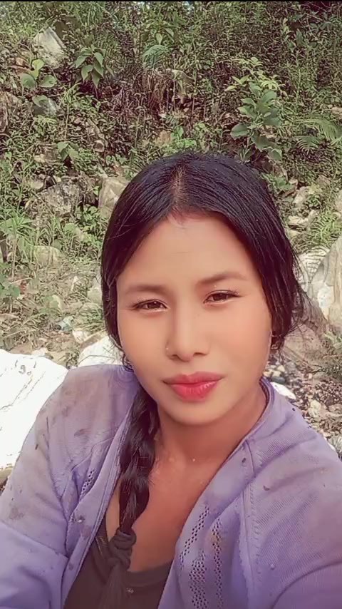 @thakurnii bima💓😯💐