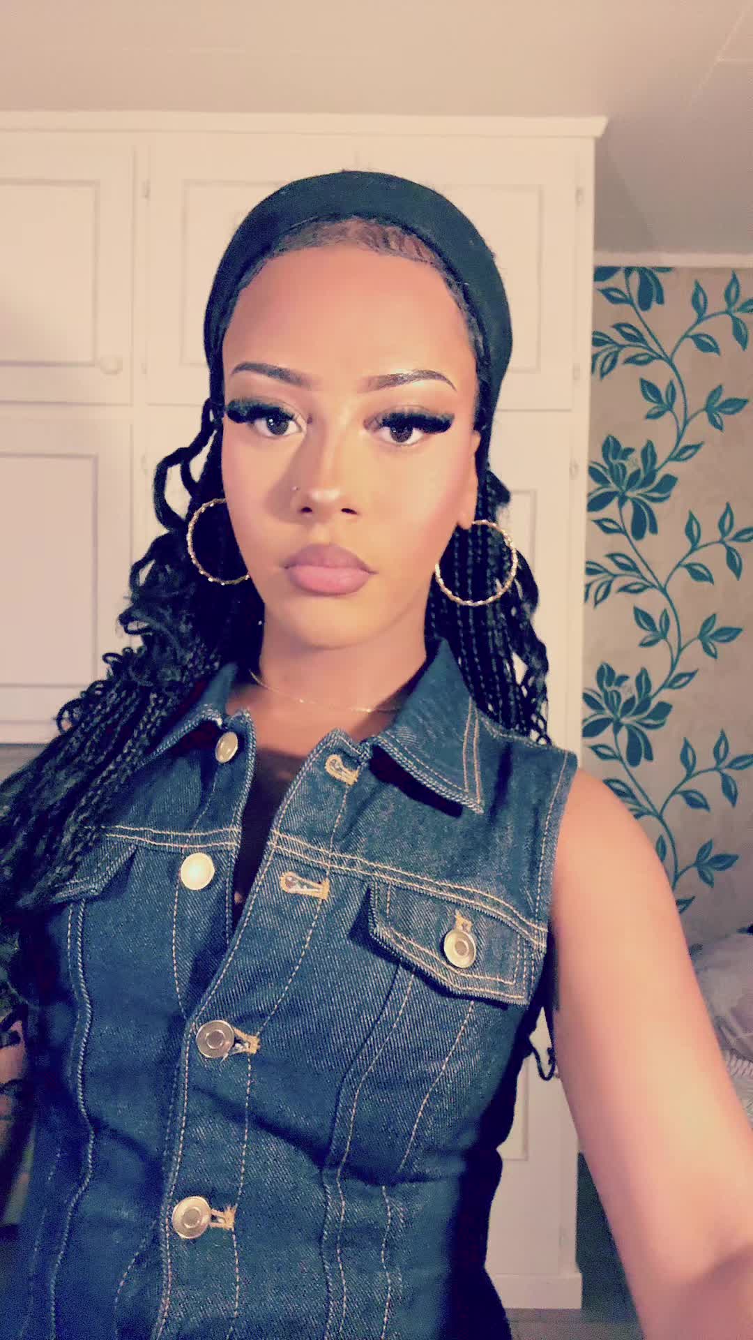 @ℬ🎀