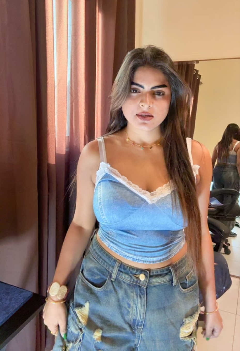 @chayaschu