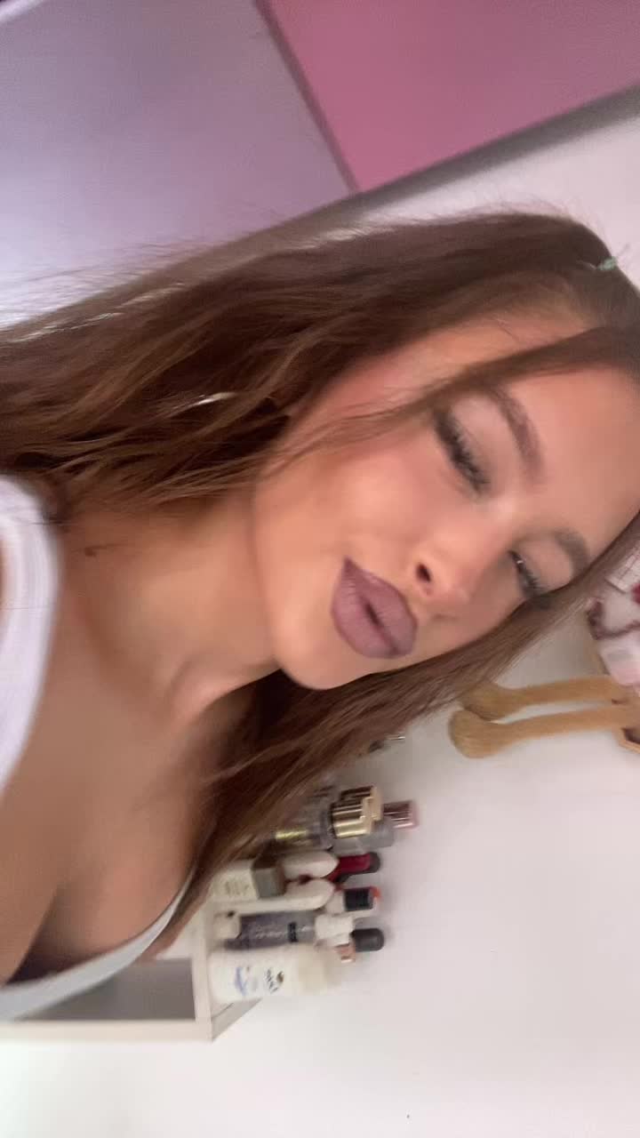 @💫