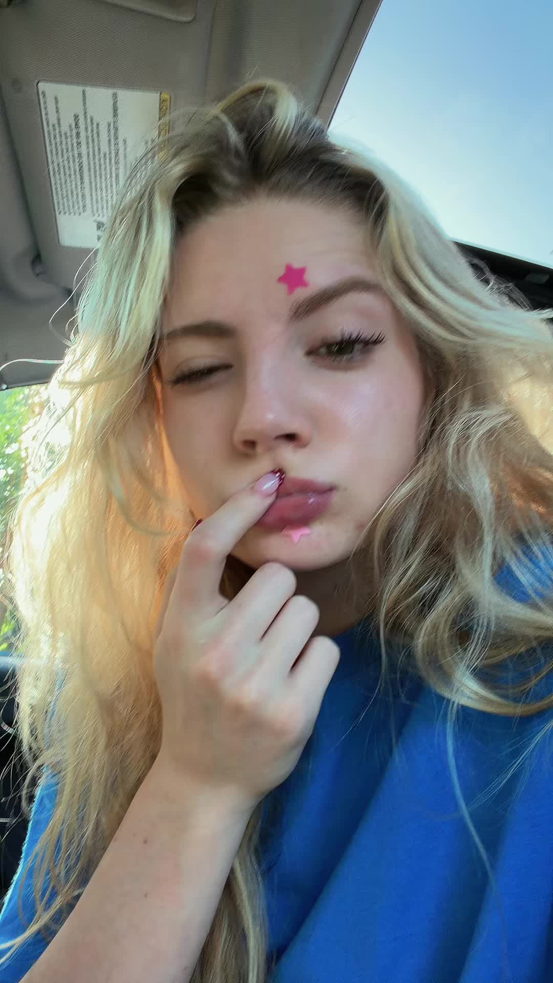 @lucy.in.the.skai