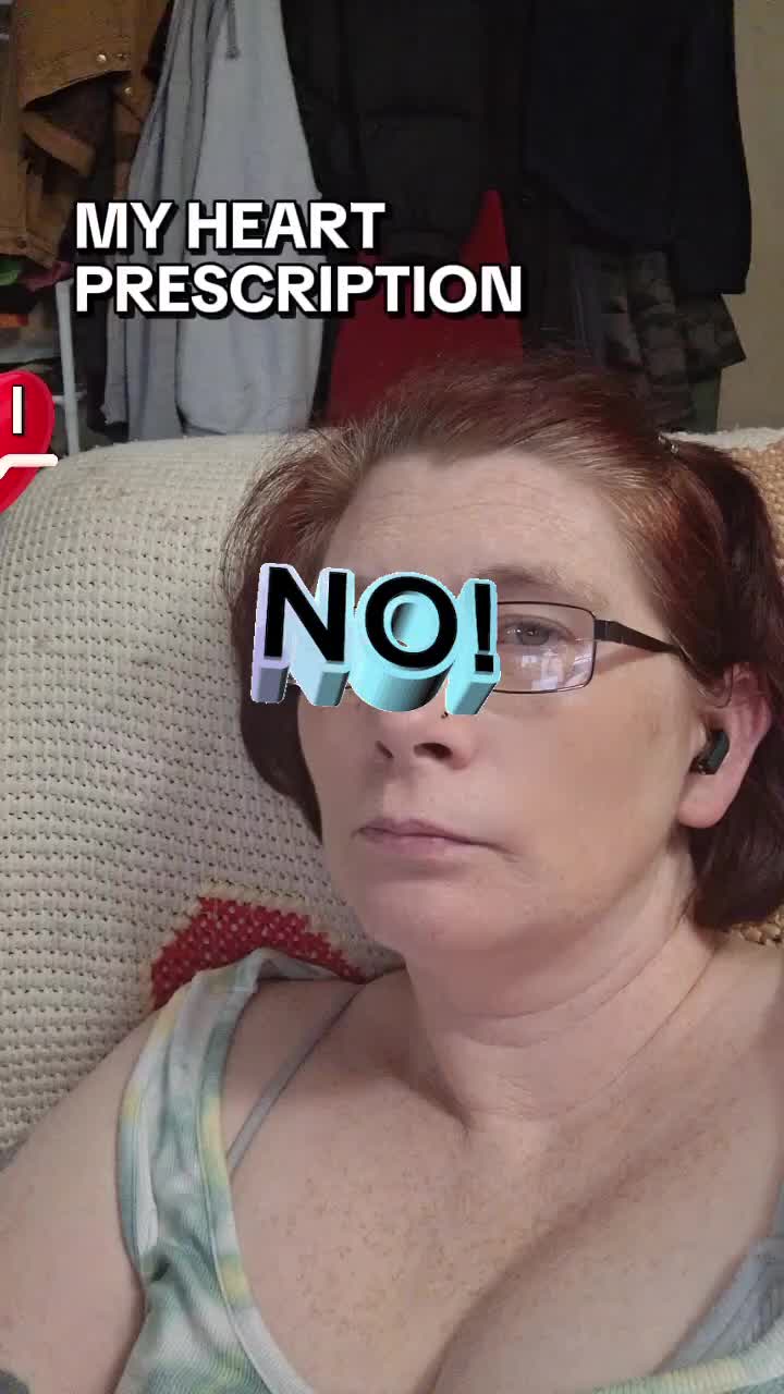 @CowsmackerTalks 🐒👩&zwj;🍳🐬