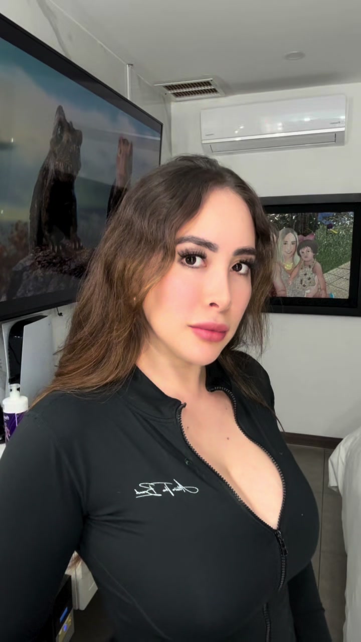 @Marialuisavicunahairdesigner