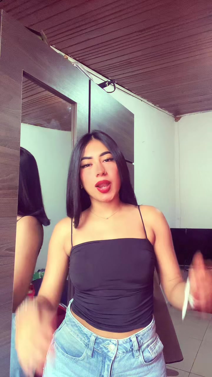 @S&aacute;nchez Yineth