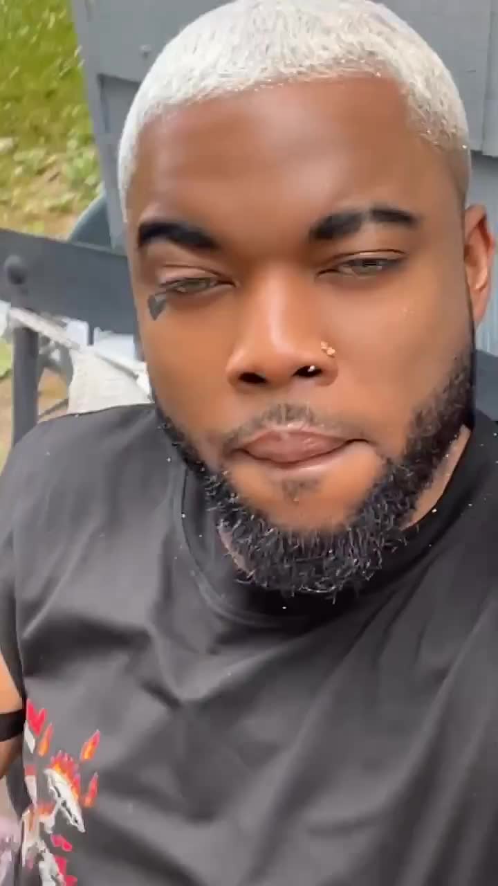 @Maurice_Q_Shakur