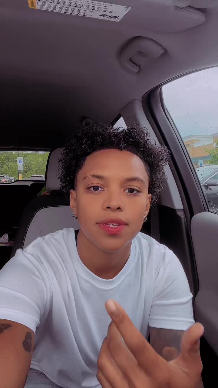 @Briana 🏳️&zwj;🌈