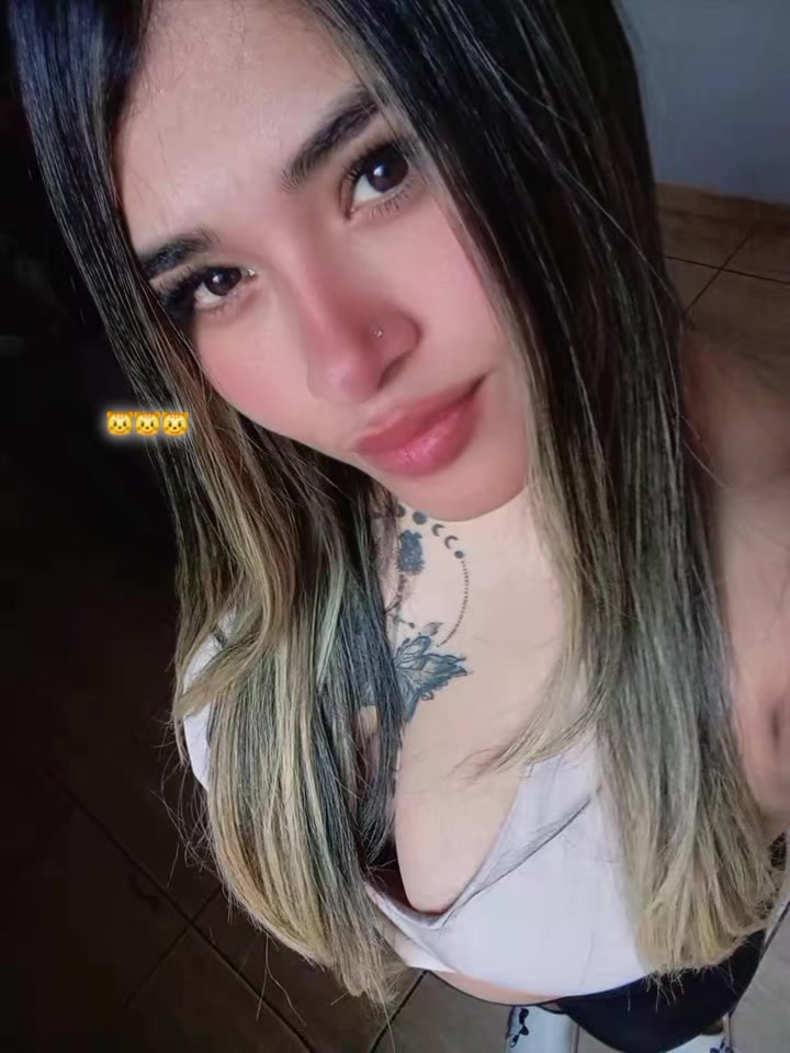 @Dani 🦂🌺🌸