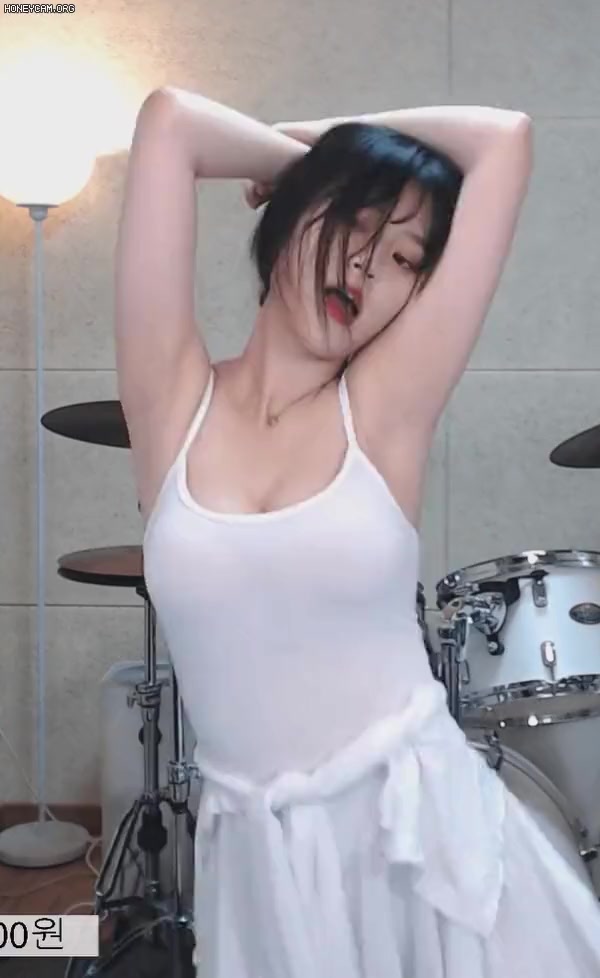 @bubujshwhs