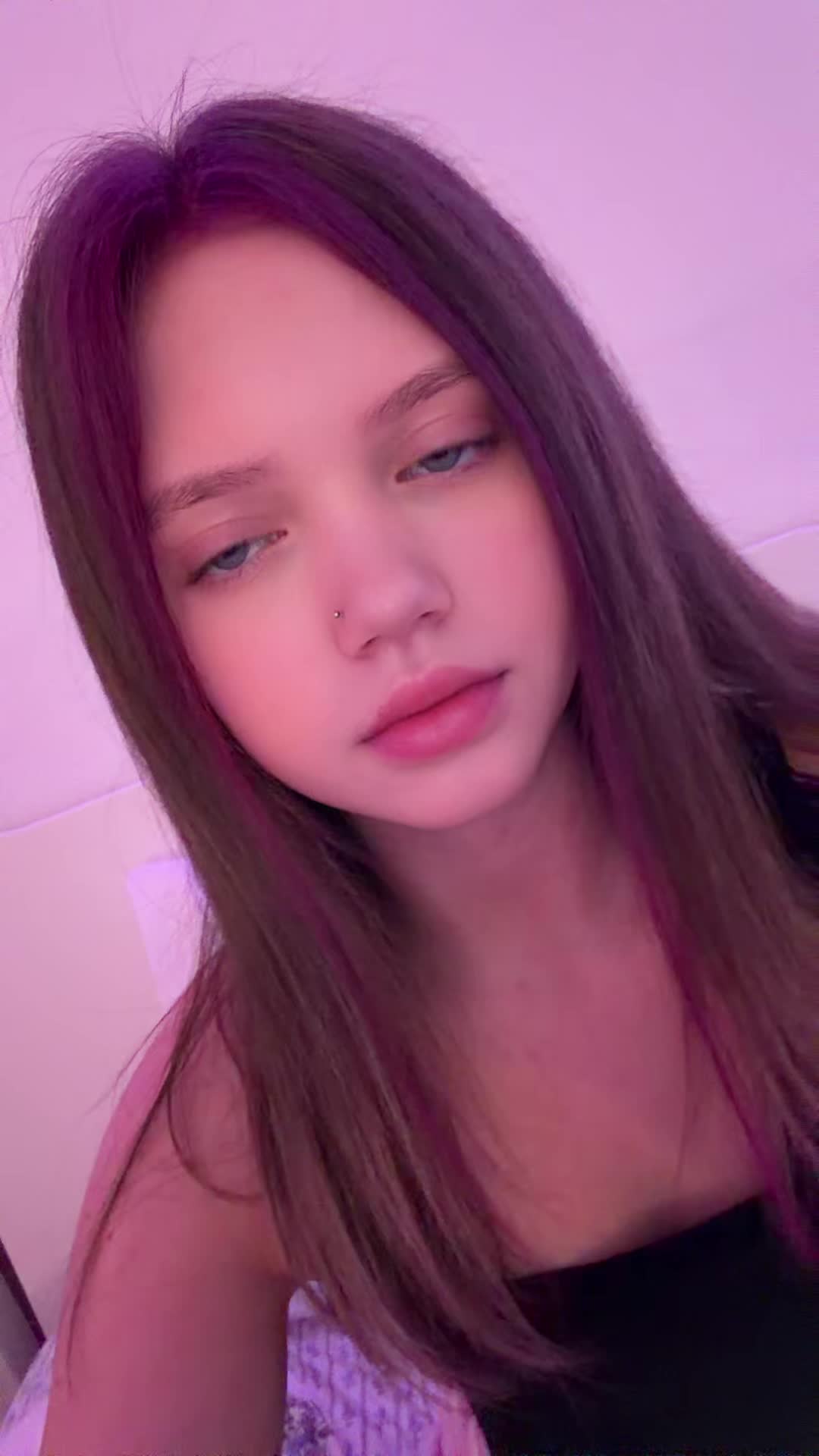 @𝘊𝘈𝘙𝘓𝘠 - 𝘙𝘖𝘚𝘌 🫶🏽