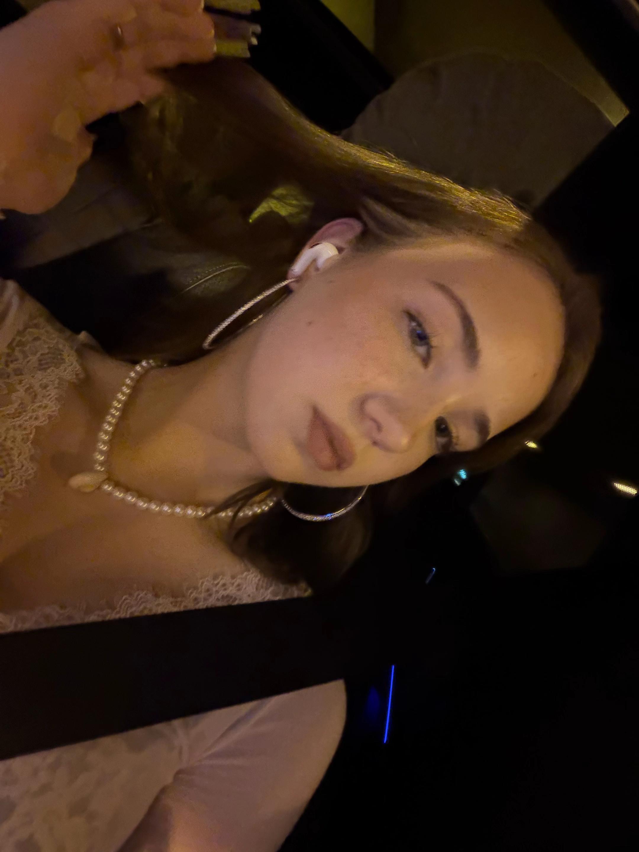 @𝒦ℳ🆖