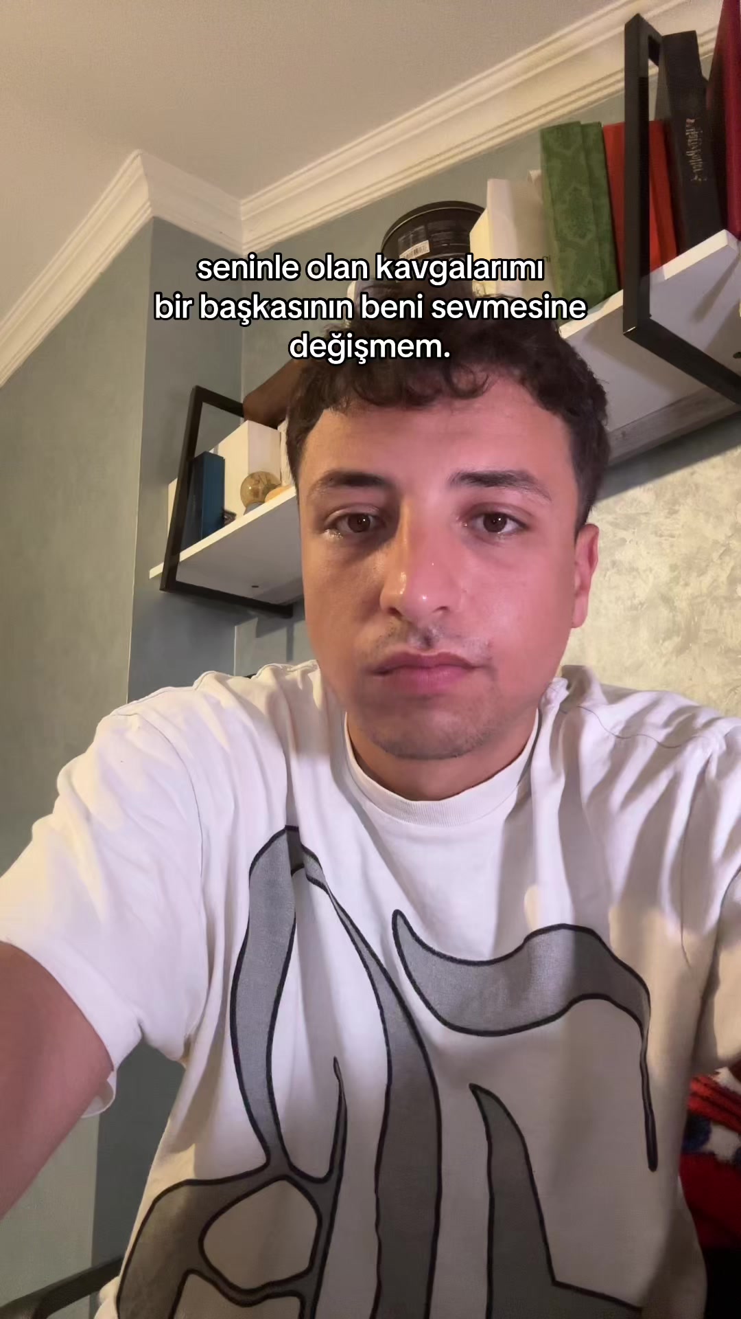 @akg&uuml;n