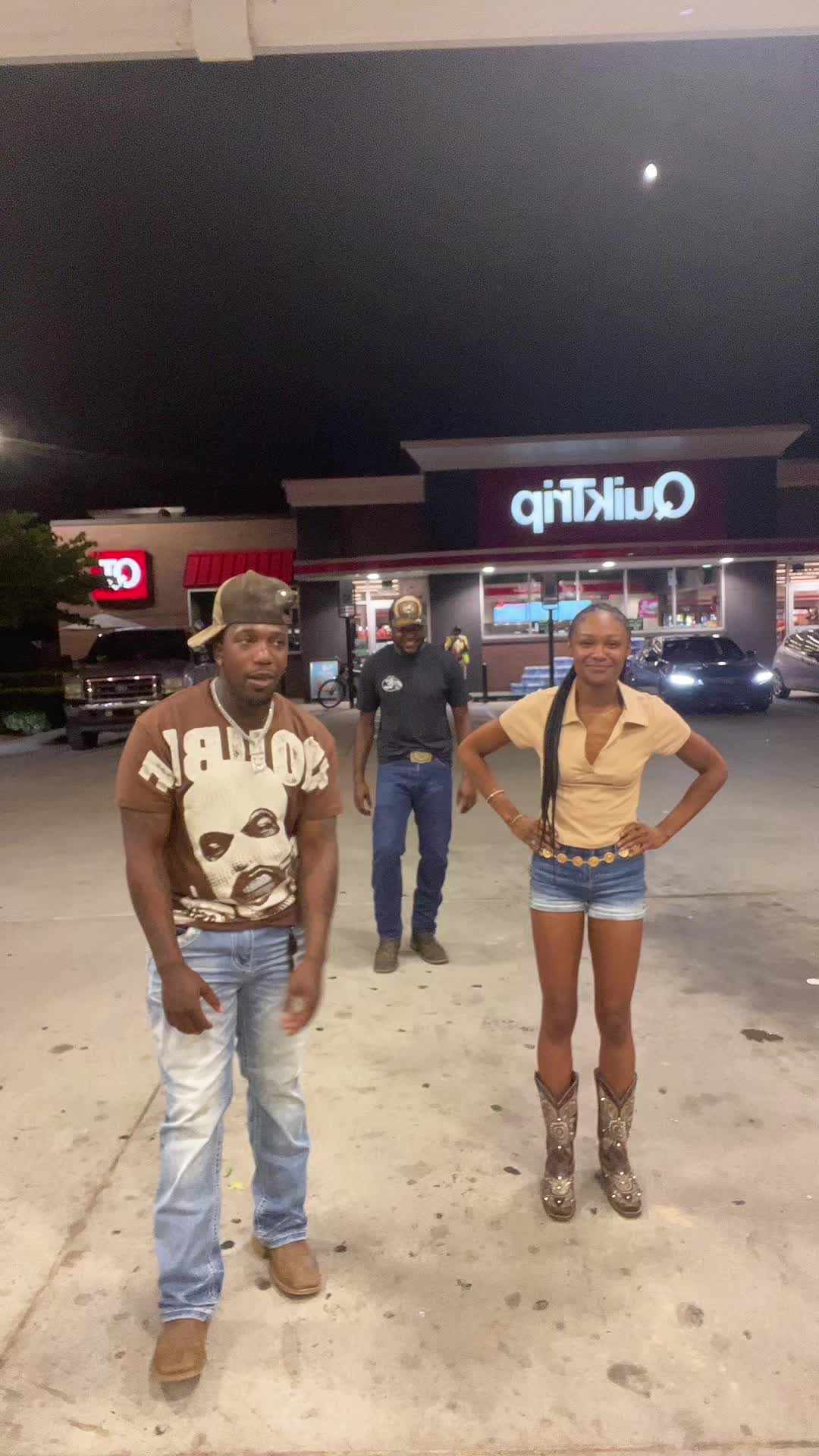 @Mr. Smooth🥶