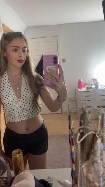 @ellen🍸🪩🌸