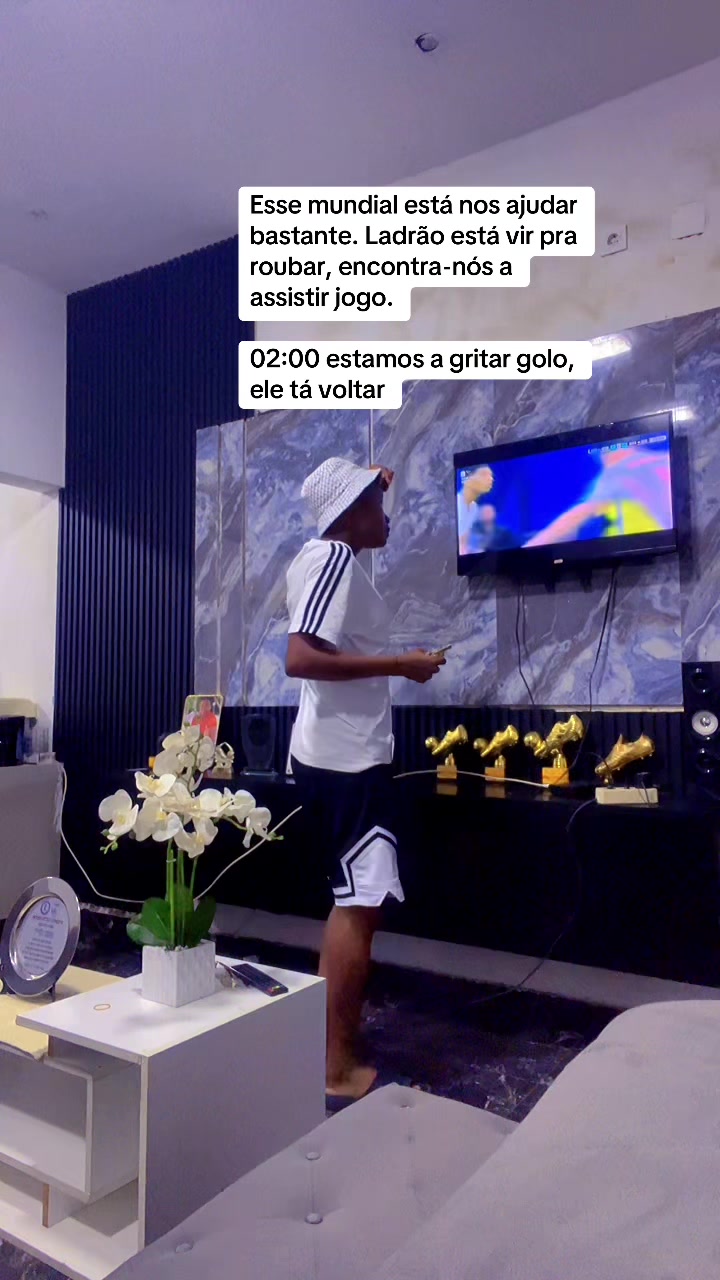 @Leila Mo&ccedil;ambique