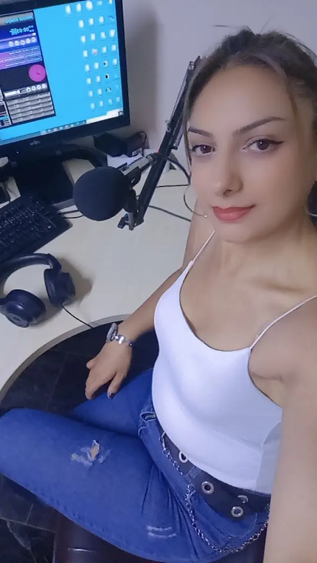 @Gamze Kumlu Program Sunucusu