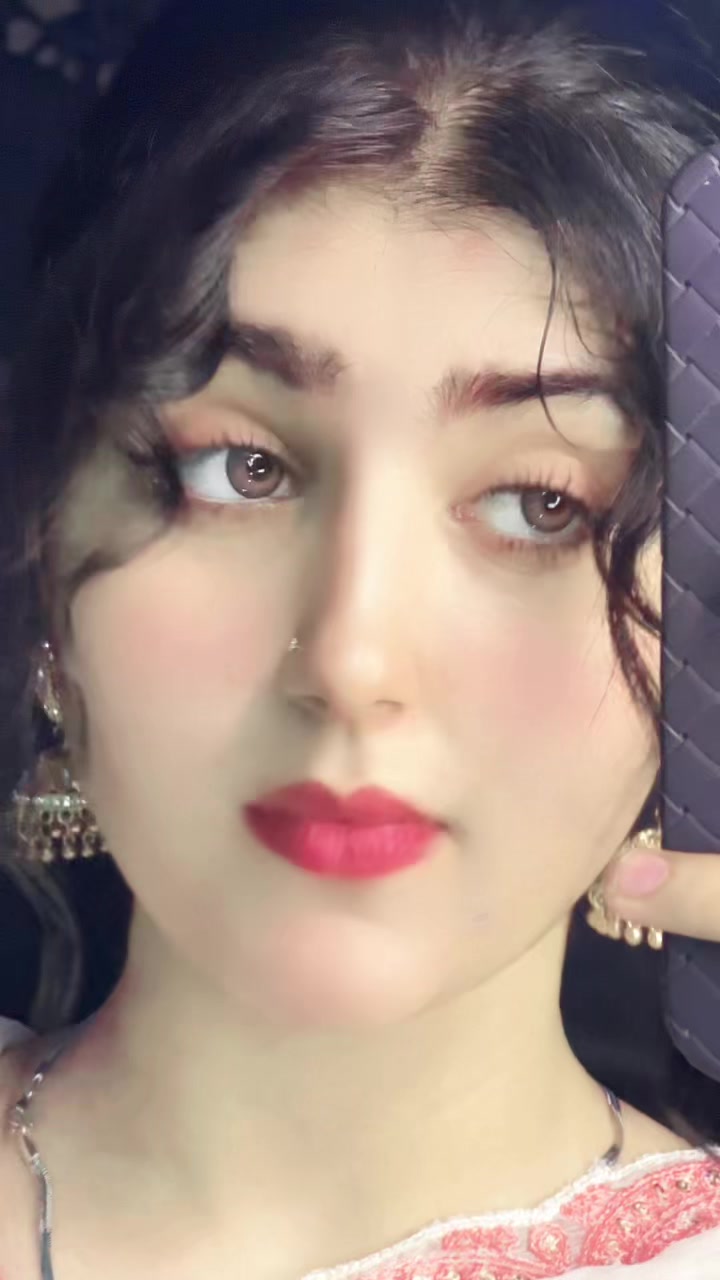 @𝓩𝓸𝔂𝓪🧚🏻&zwj;♀️