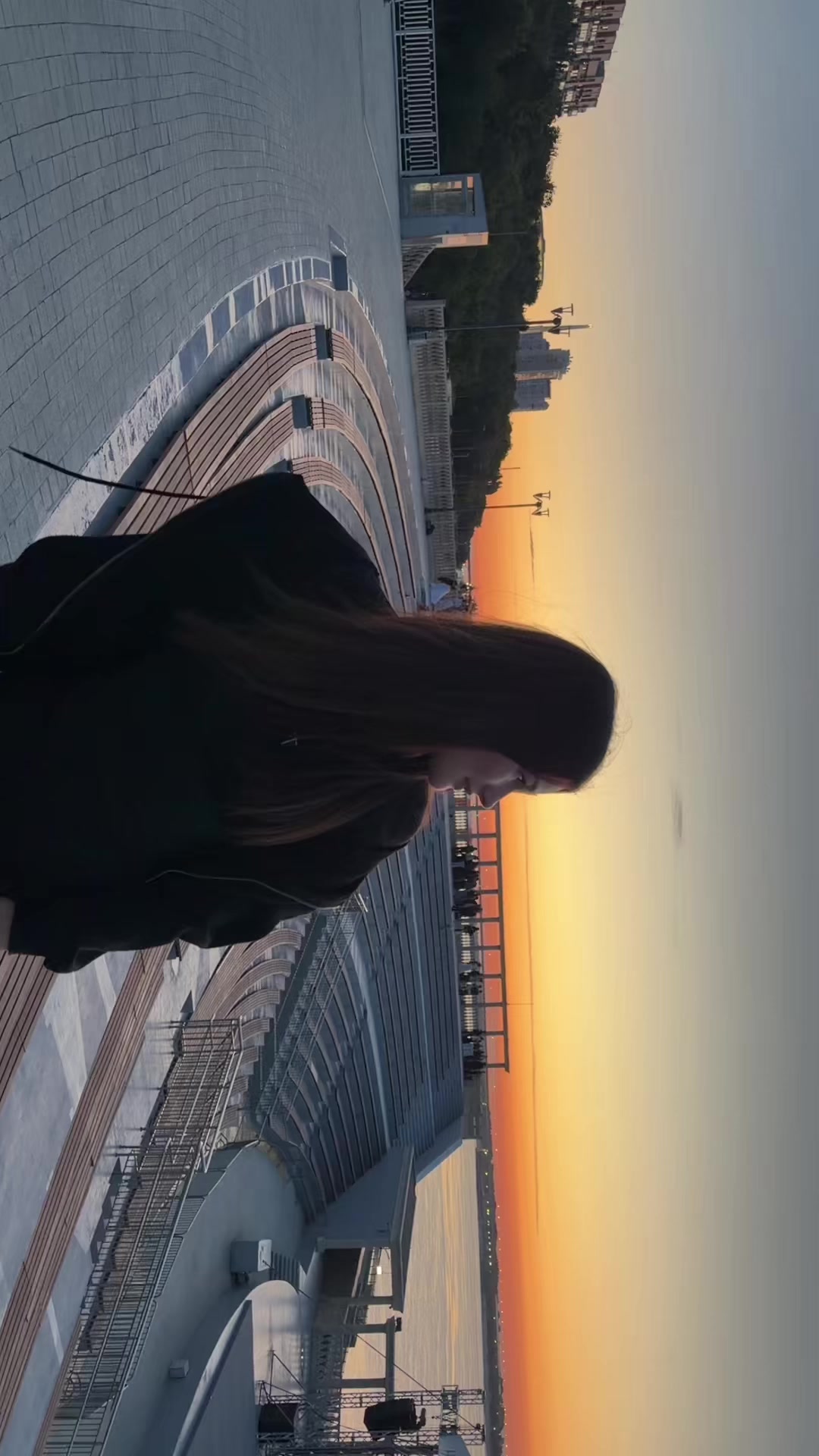 @V.
