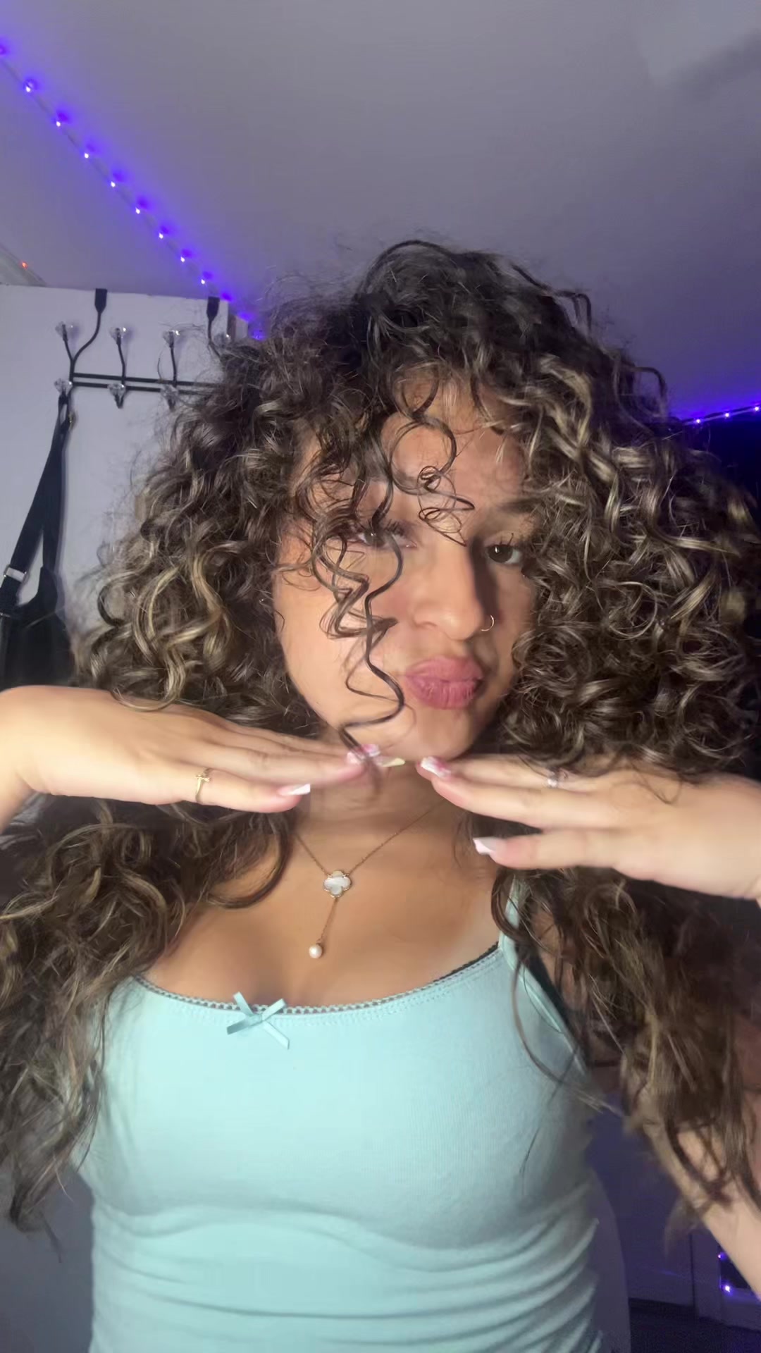 @ari💋