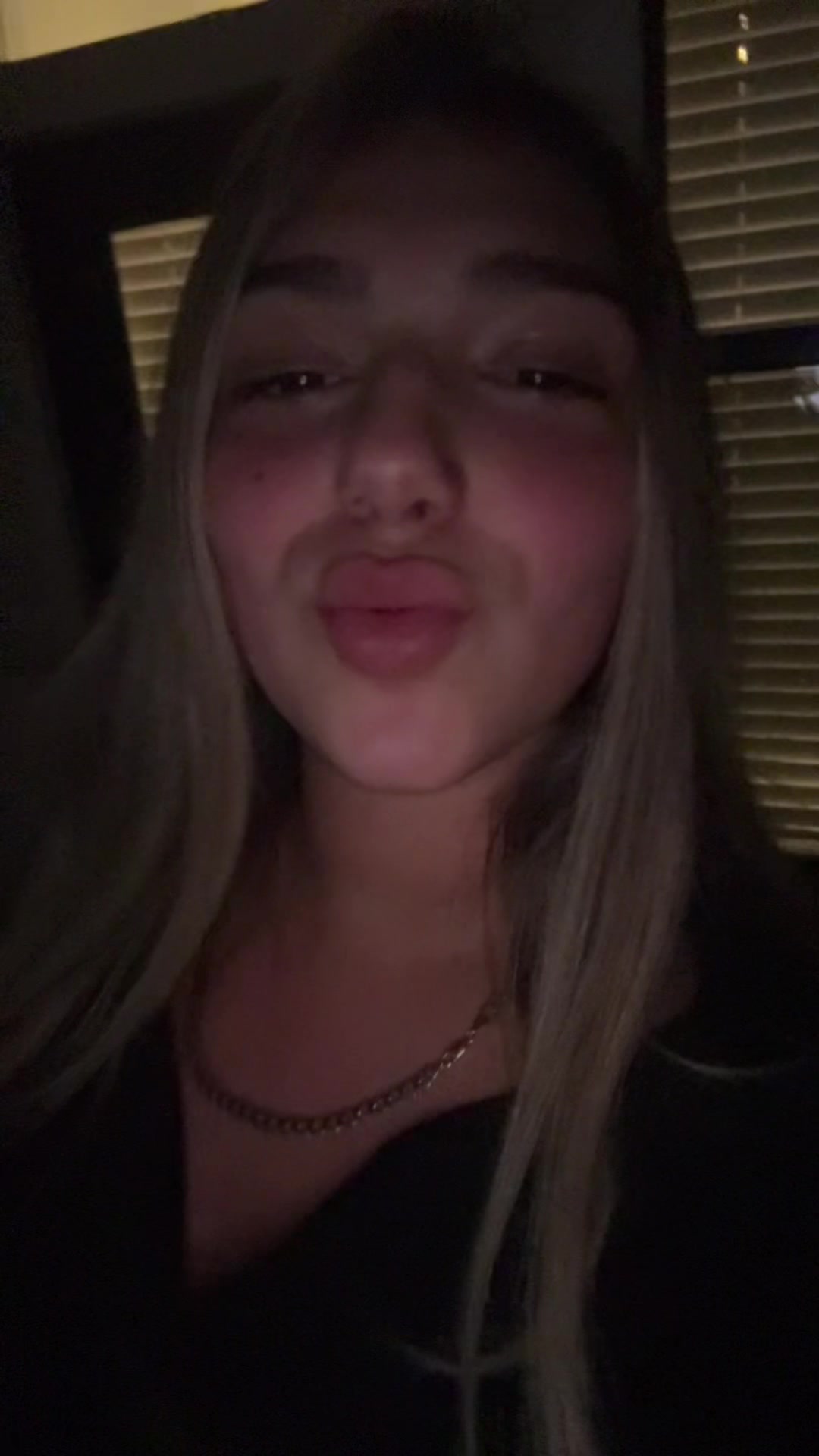 @𝓥💕