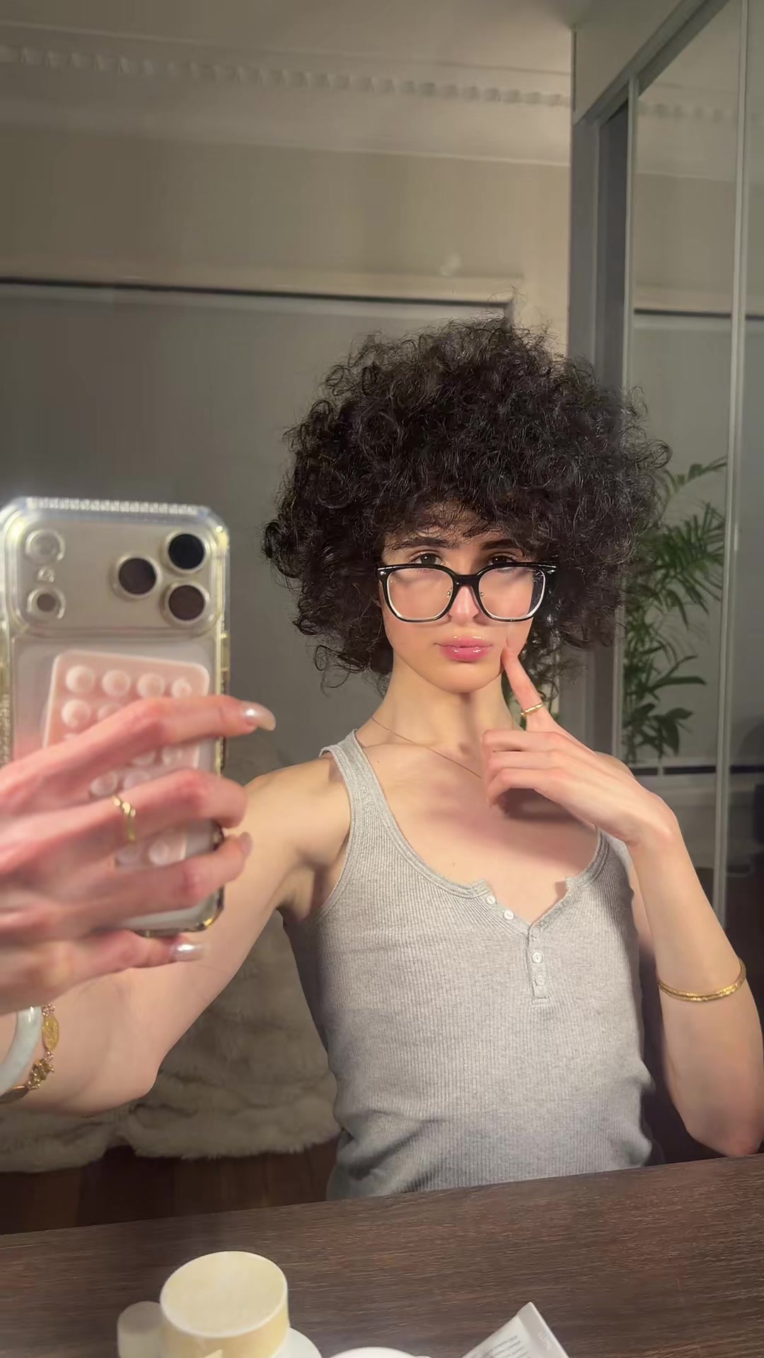 @Andonieie