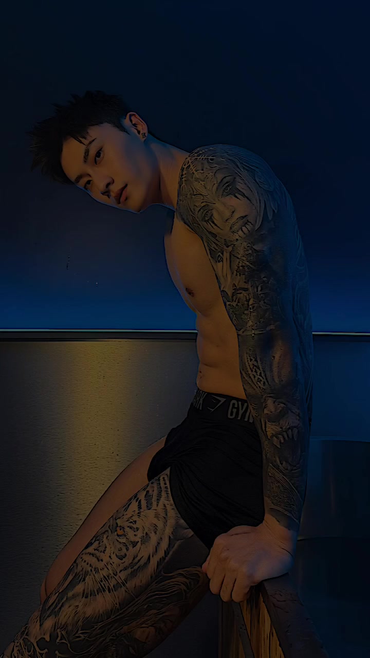 @straight_men