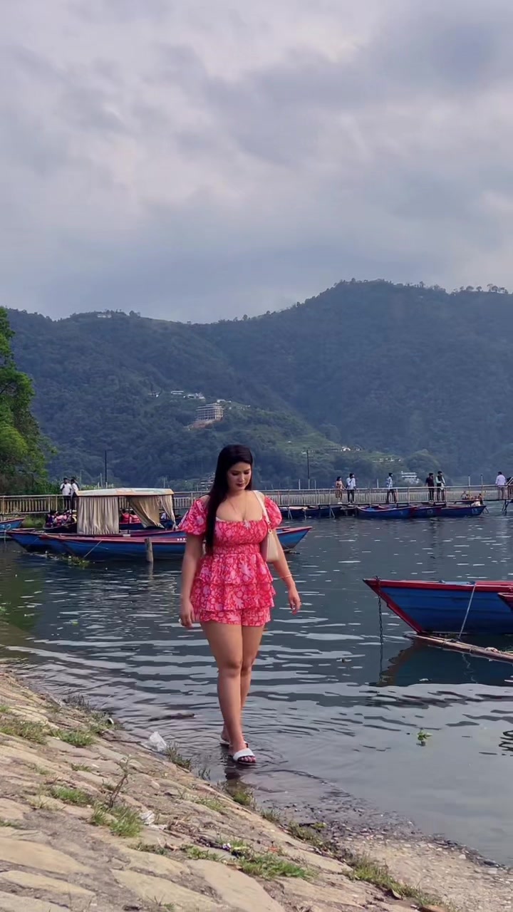 @🧿Saru Khadka 🧿