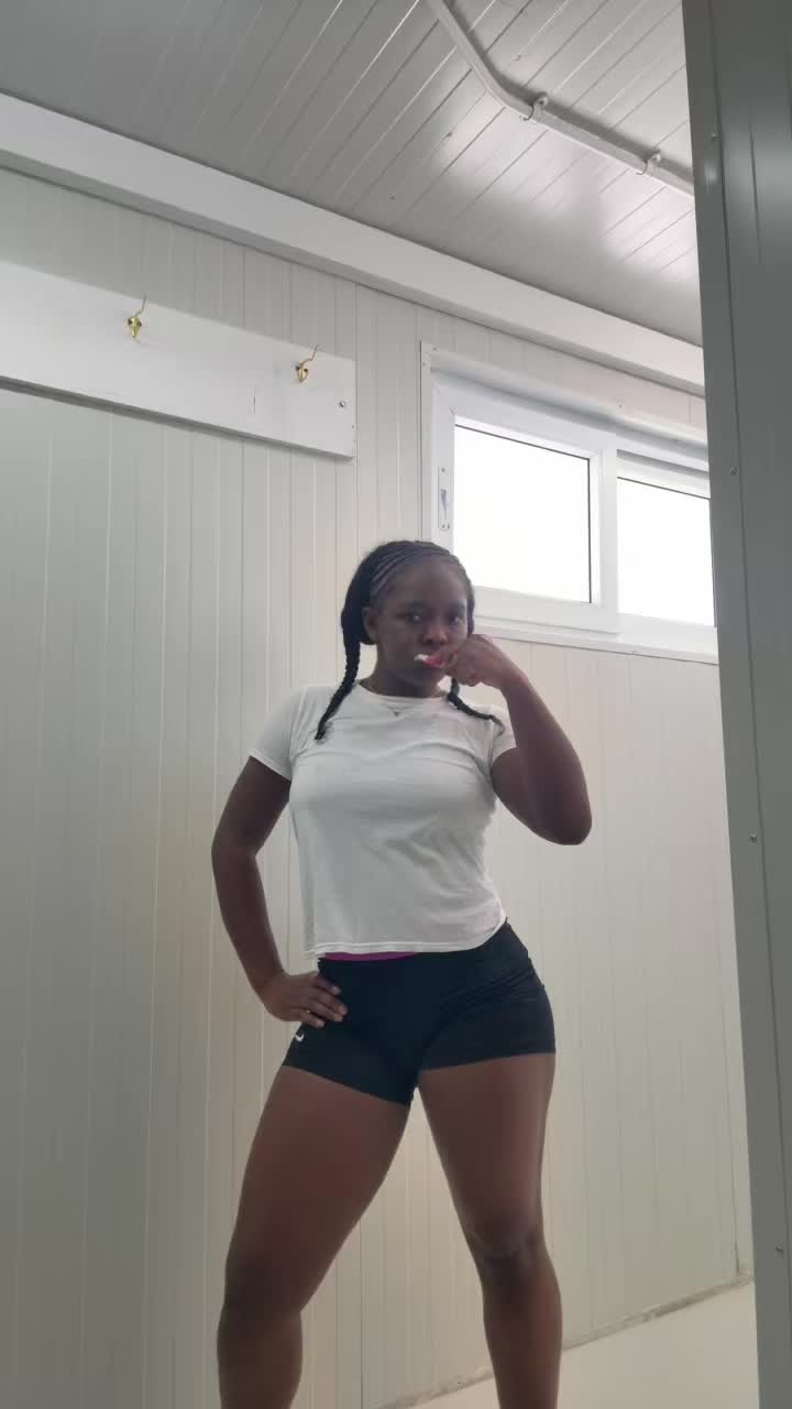 @yana