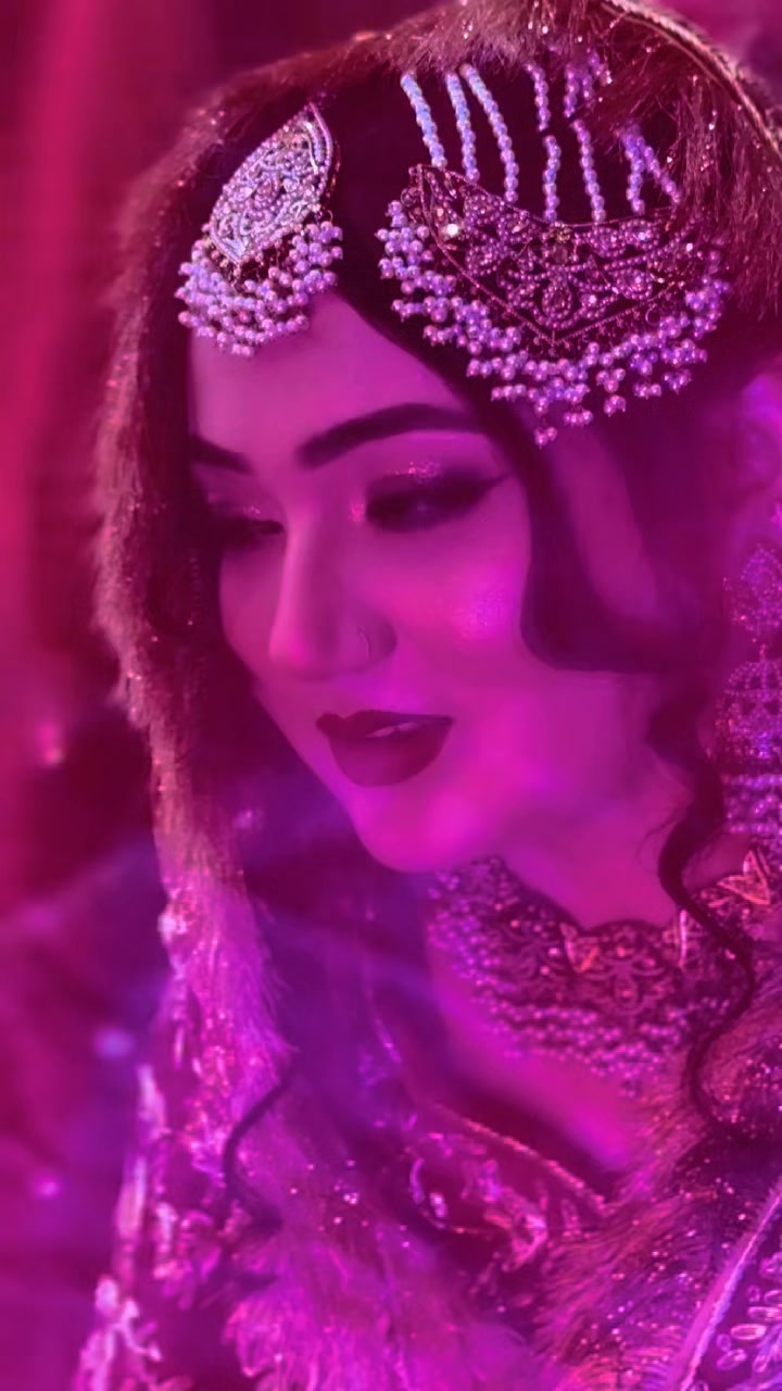 @Couple Video1