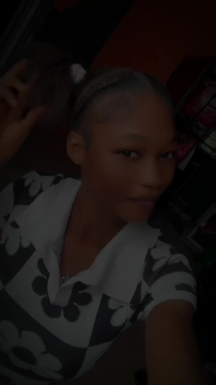 @🎀Loner🥺
