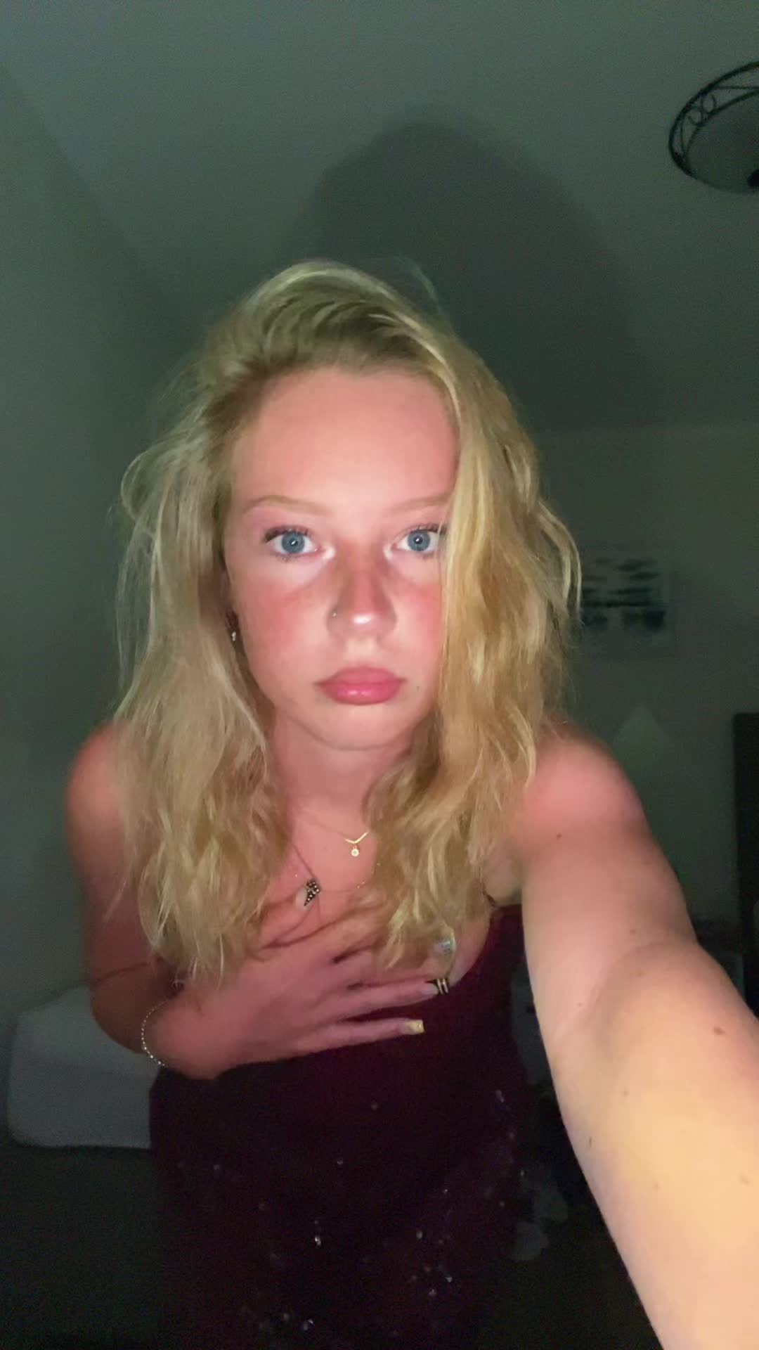 @Lara