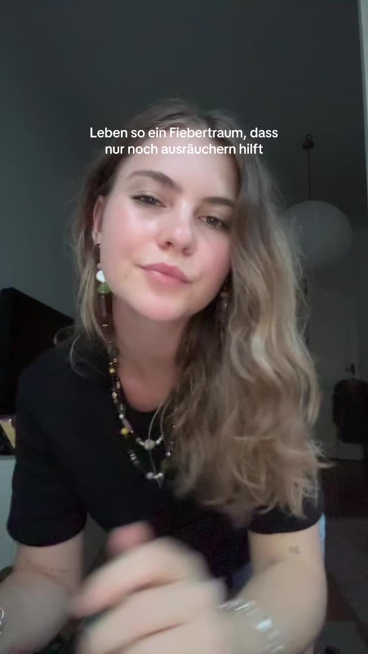 @Mara