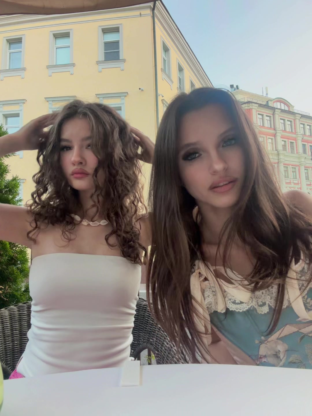 @elisssabet