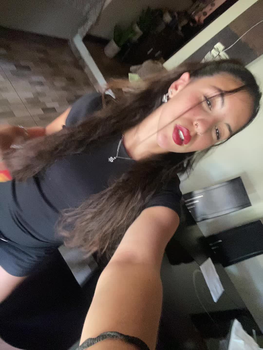 @eleee🎀