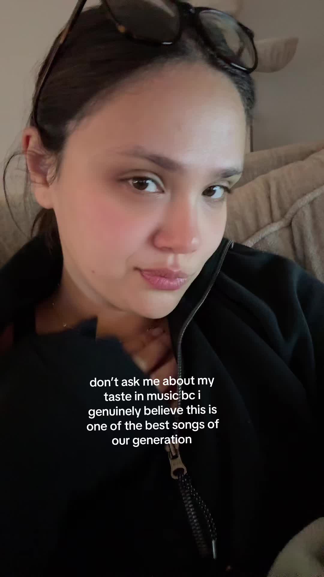 @bella