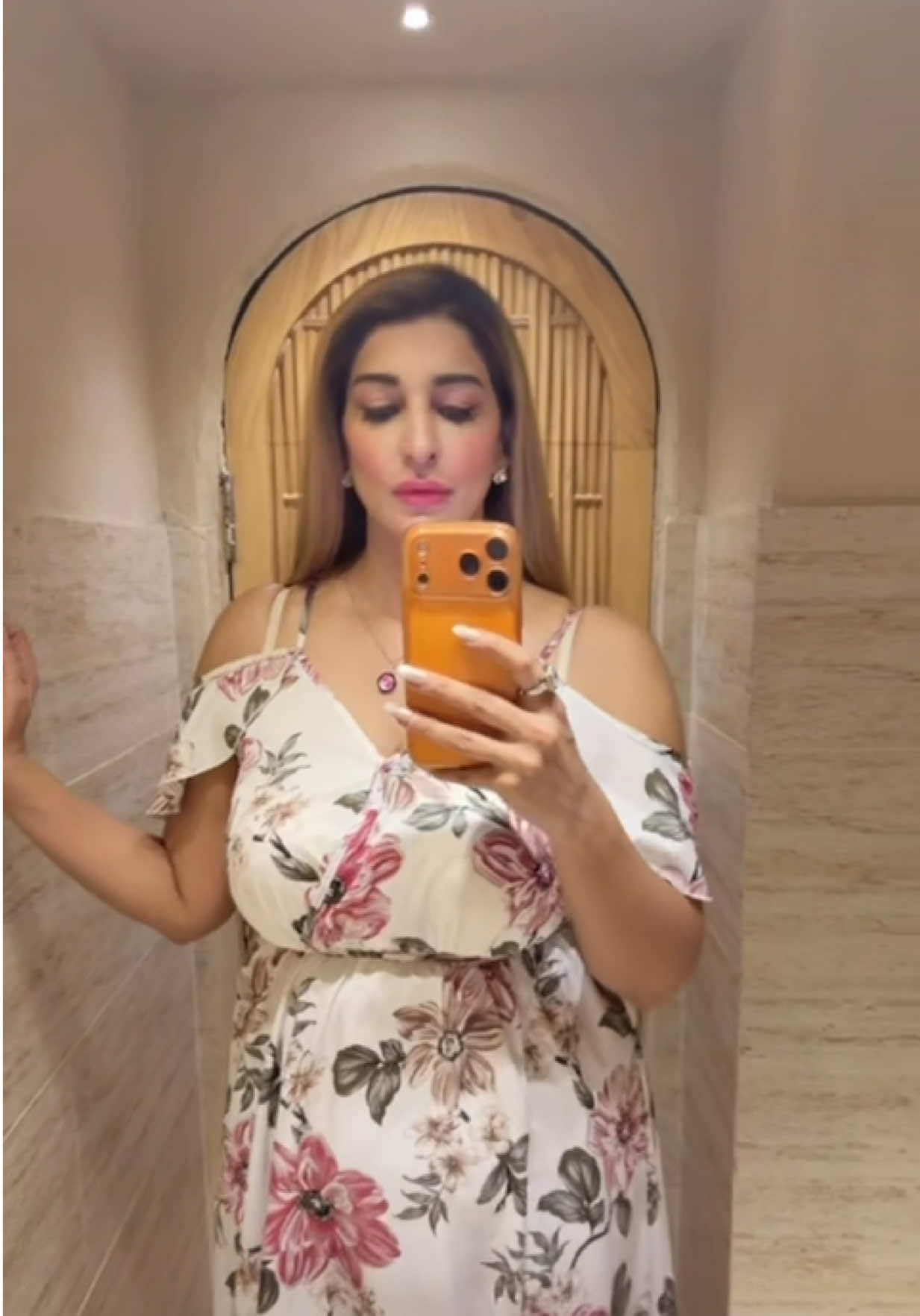 @Raheelakhanofficial